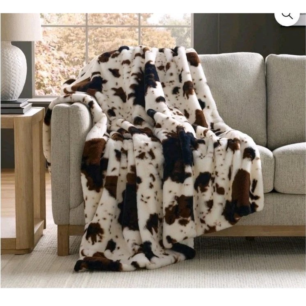 Member's Mark Luxury Faux Fur Throw Blanket Cow Print 60x70 Brown White Black